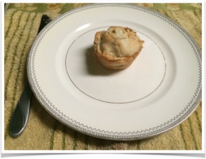A single pie-let, ready for tasting.